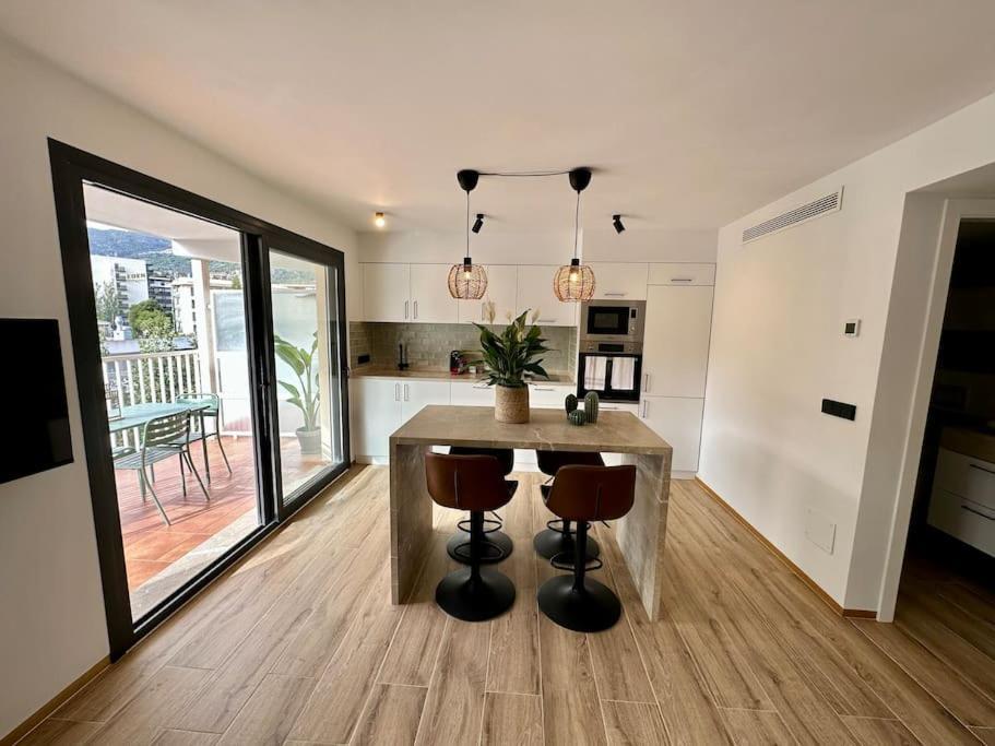 Moderno Y Acogedor Apartamento Con Terraza “ Llebeig” Soller Bagian luar foto